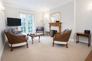 Photo 11- click for photo gallery